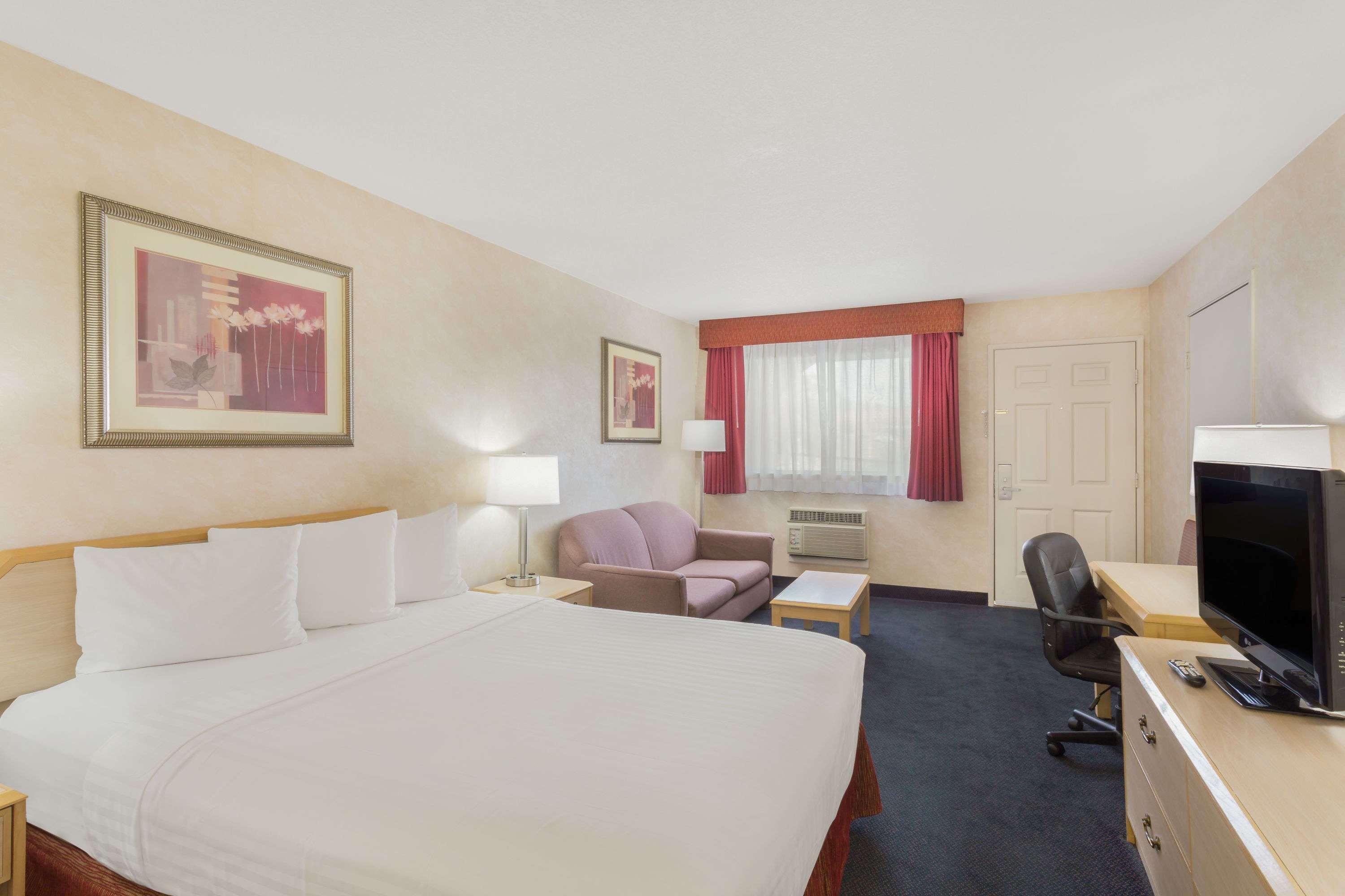 Days Inn By Wyndham Bullhead City Exterior foto